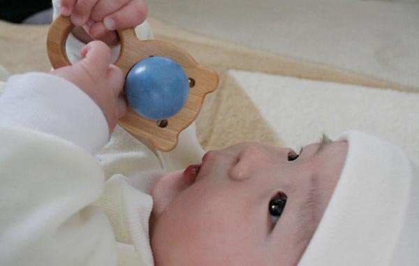 何だか幸せな木のおもちゃだなぁ〜