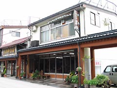 岸田仏壇店