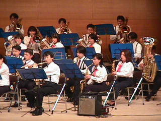 ���q�̃��{���͈��S�s���~�߂������肷��I