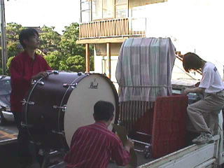 �ςݍ��݂��f�����I