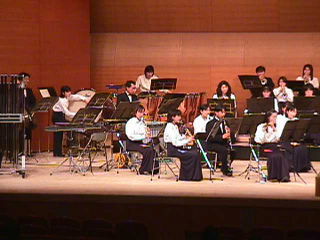 �O���̉��t�J�n�I